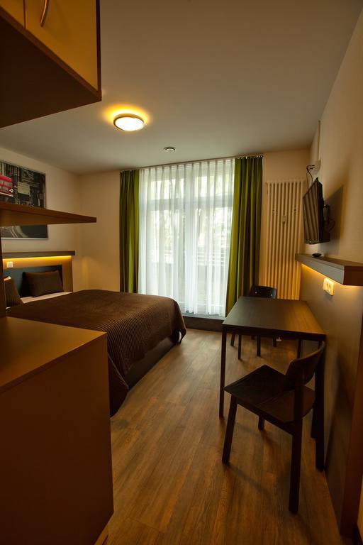 6Rooms Berlin Szoba fotó